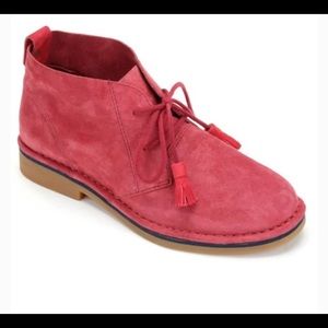 New Hush Puppies Suede Boot Size 6.5